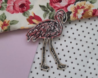 Flamingo Broche- Free Motion Flamingo Brooch, Machine Stitched Applique Flamingo Broche, Animaux Au pays des merveilles Broches, Aprox 8.5X5.5cm