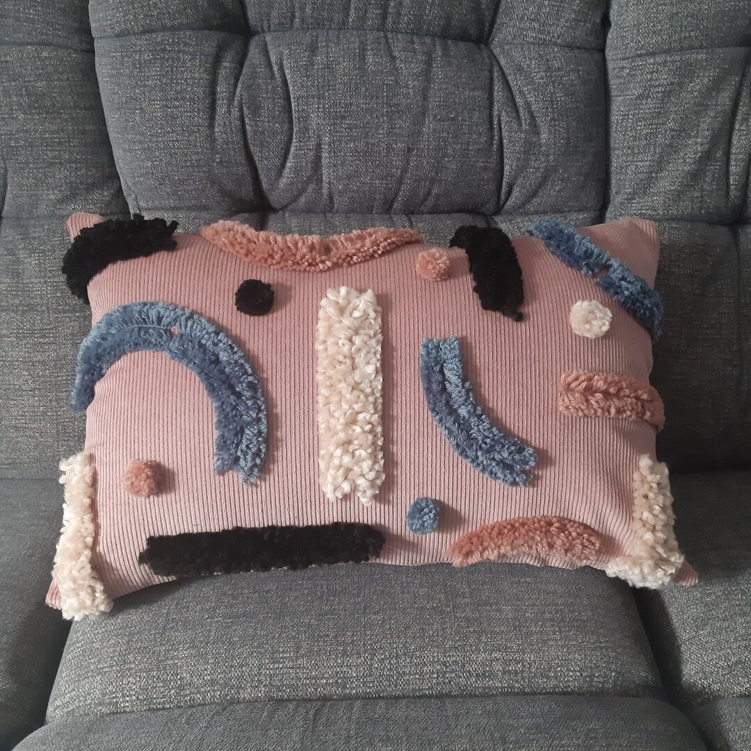 Pattern Tufted Handmade Cushion, Pink Corduroy Abstract Design Pattern ...