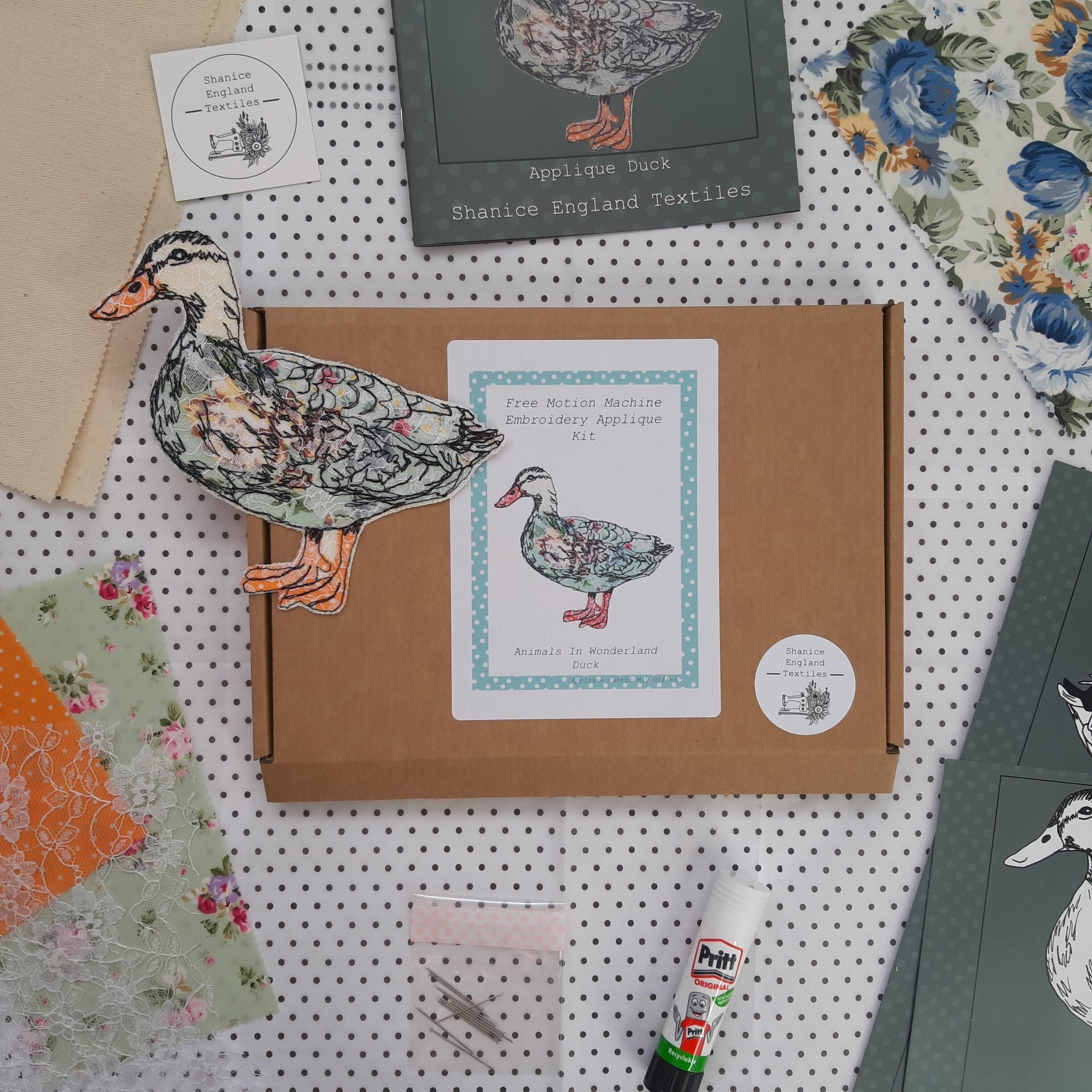 Free Motion Machine Embroidery Kit, Applique Duck, Animals In Wonderland, Duck Stitched Image, 2 Applique Style Ducks, 14X15cm Duck