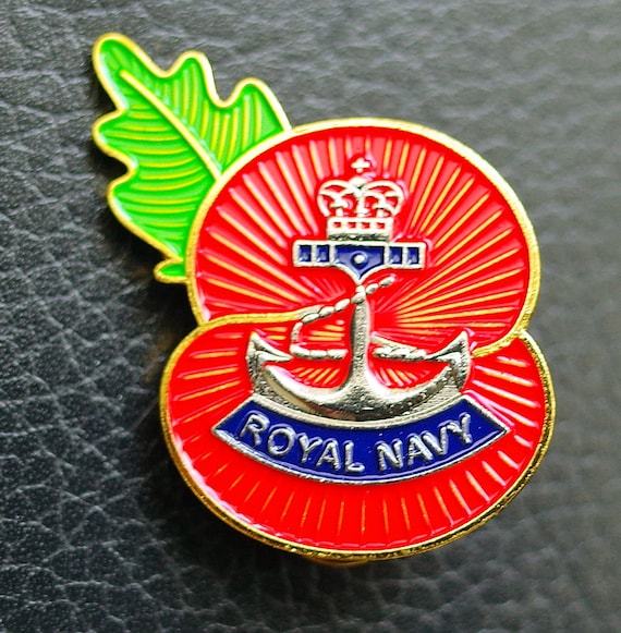 WW1 Comrades of the Great War Red Poppy LEST WE FORGET 2019 UK Veteran pin badge