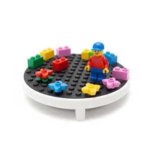 LEGO Minifig Display Base | 3D Printed Round Stand for Brick Scenes & LEGO Car Display | Desk Decor