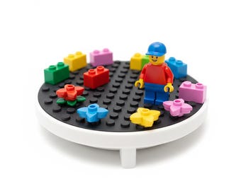 LEGO Minifig Display Base | 3D Printed Round Stand for Brick Scenes & LEGO Car Display | Desk Decor