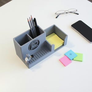 Bureauopberger met aangepast logo - relatiegeschenk met merk - Bulk LEGO-compatibel kantoorcadeau voor teams en onboarding afbeelding 2