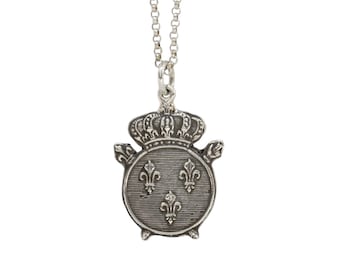 3 Fleur De Lis Pendant