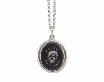 MEMENTO MORI SKULL- Oval Wax Seal Pendant