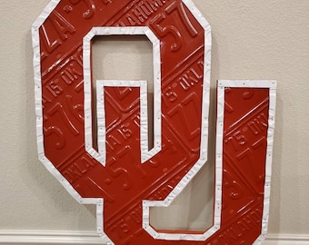 Oklahoma Sooners Logo made from License Plates