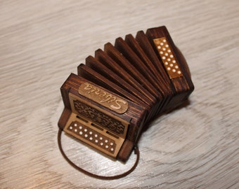 vintage toy accordion