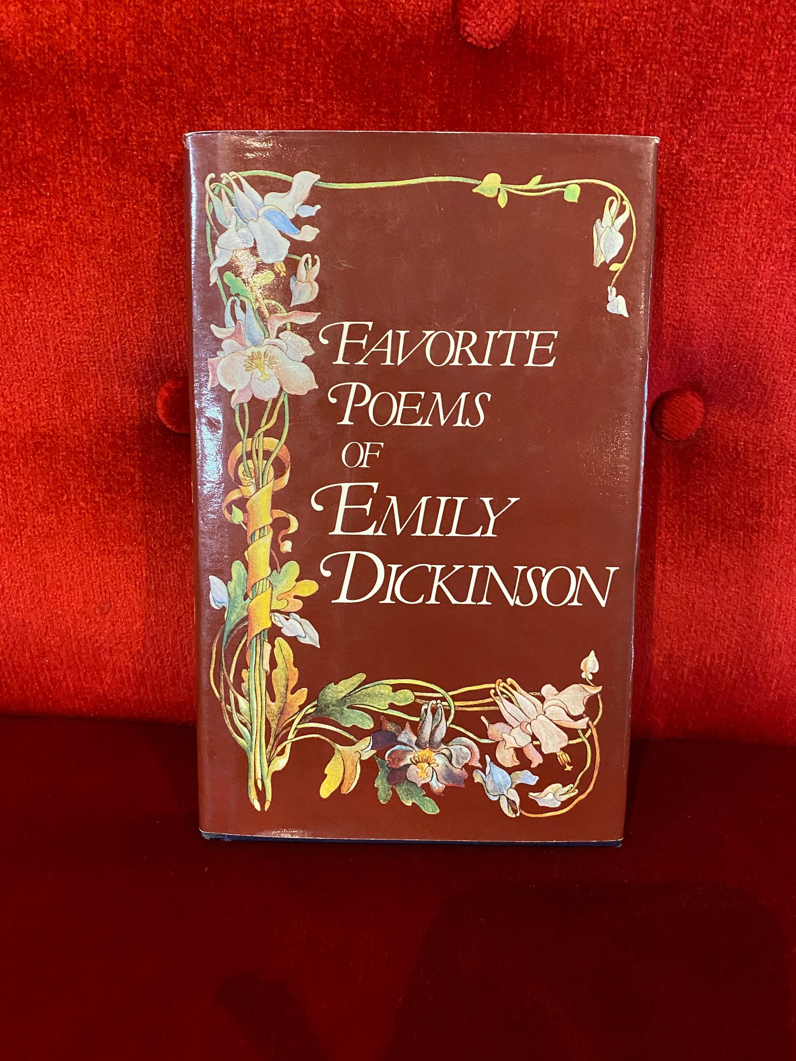 the complete poems of emily dickinson book buy the complete poems of emily dickinson book buy