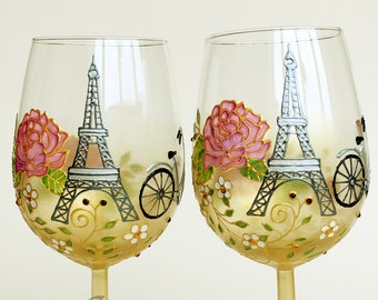 Paris Wine Glass with Eiffel Tower – Hand Painted France Wine Glass, Traveler Gift, Romantic Paris Proposal Glass