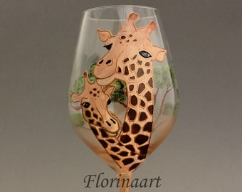 Giraffe wine glass, Giraffe gift, Giraffe art, Hand Painted wine glass