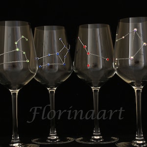 Stier sterrenbeeld wijnglas, gepersonaliseerd geboortesteencadeau voor moeder, uniek astrologisch dierenriemcadeau voor grootouders