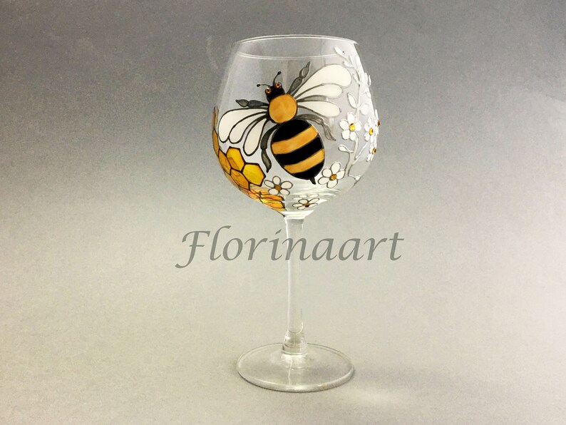 Bumble Bee Wine Glasses Bee and Wine Glasses Etsy Canada