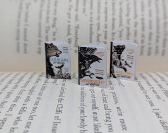 Nevernight Chronicle inspired book earrings, boktok, Godsgrave Dark dawn earrings