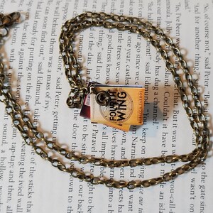 Fourth Wing Iron Flame mini book necklace, bookish book stack gift