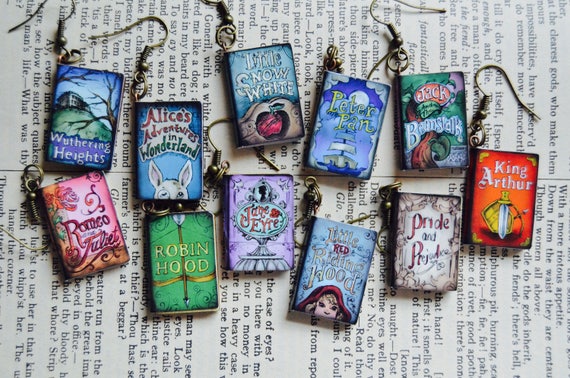 Resultado de imagen de classical books earrings