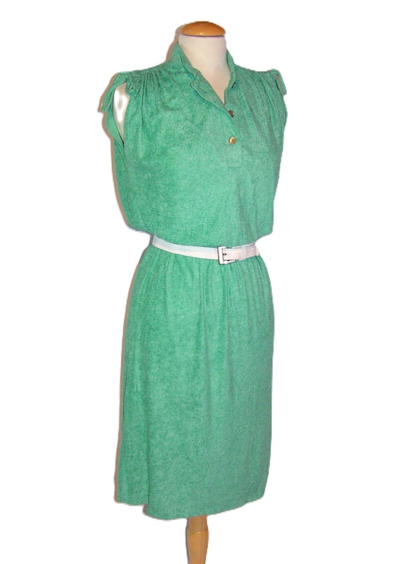 green terry cloth dress Vintage Knit sz S Small Cinched Tie Shoulder Sleeveless Knee Length 1970s - 80s Short dress
