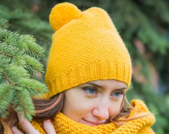 Merino wool hat, Yellow beanie, Eco friendly hat, Mustard beanie, Unisex beanie, Adult winter hat, Knitted bobble hat, Knit womens hat