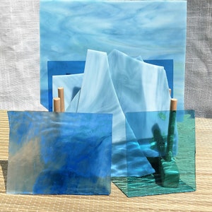 Assortimento di vetro blu