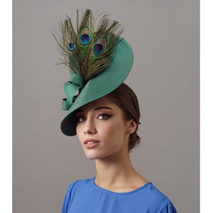 Green wedding hat for woman, Green peacock derby fascinator hat, Green feathers Ascot fascinator, peacock ladies hat, woman dress hat green