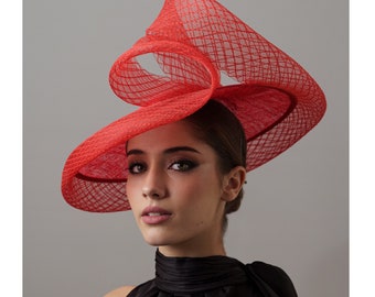 Red Kentucky Derby Hat With Veil for Women - Royal Ascot  display picture 2