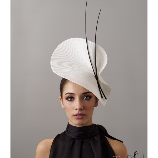 Elegant White and black fascinator, white wedding hat,White Royal Ascot hat, Races women's hats, Kentucky derby hat black,White cocktail hat