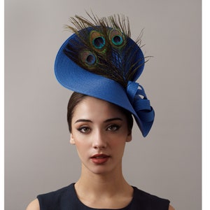 Royal blue peacock derby fascinator hat, Blue oaks derby hat, feathers Royal Ascot hat, peacock ladies hat, women derby hat electric blue