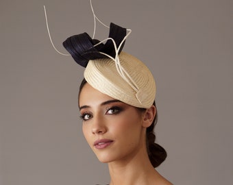 Vintage Union Made ivory tan straw and satin pillbox turban hat fascinator OS Vintage | Accessories | Vintage Union Made Ivory Tan Straw  main image 3