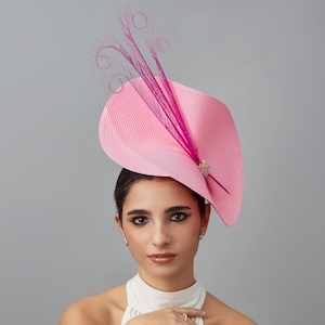 Pink fascinator with feathers, Kentucky derby hat pink, Fuschia wedding hat, pink Royal Ascot hat, Cocktail hat pink, Pink hats for weddings
