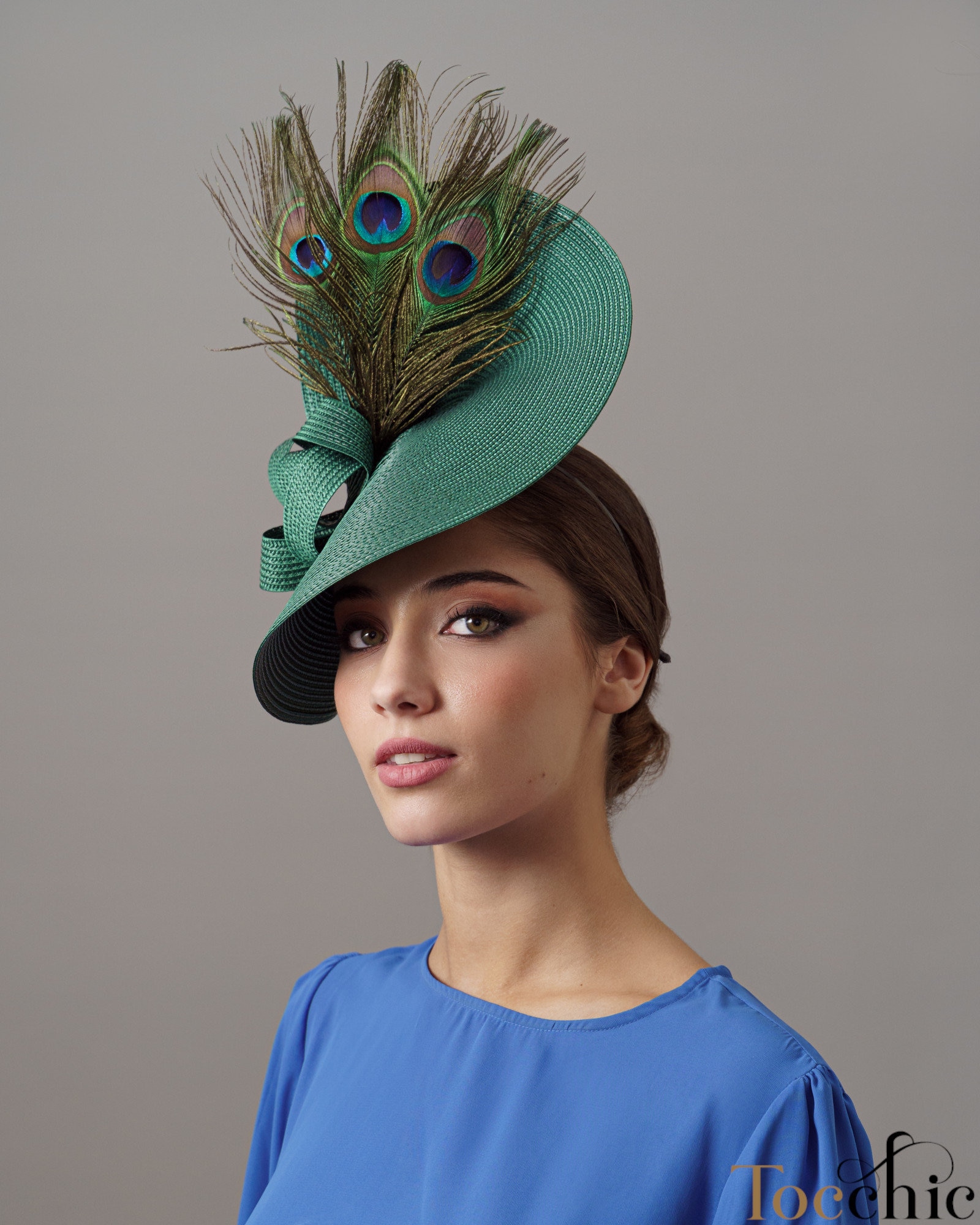 Vintage Mr. John Cocktail Hat Fascinator with Blue & Green Feathers and hat box Mr John Feather Hat - Etsy main image 4