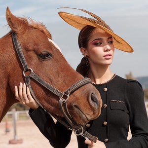 Gold and black Kentucky derby hat for woman, Beige derby hat, Gold black Ascot hat, woman Oaks hat, Gold wedding hat, beige feathers hat