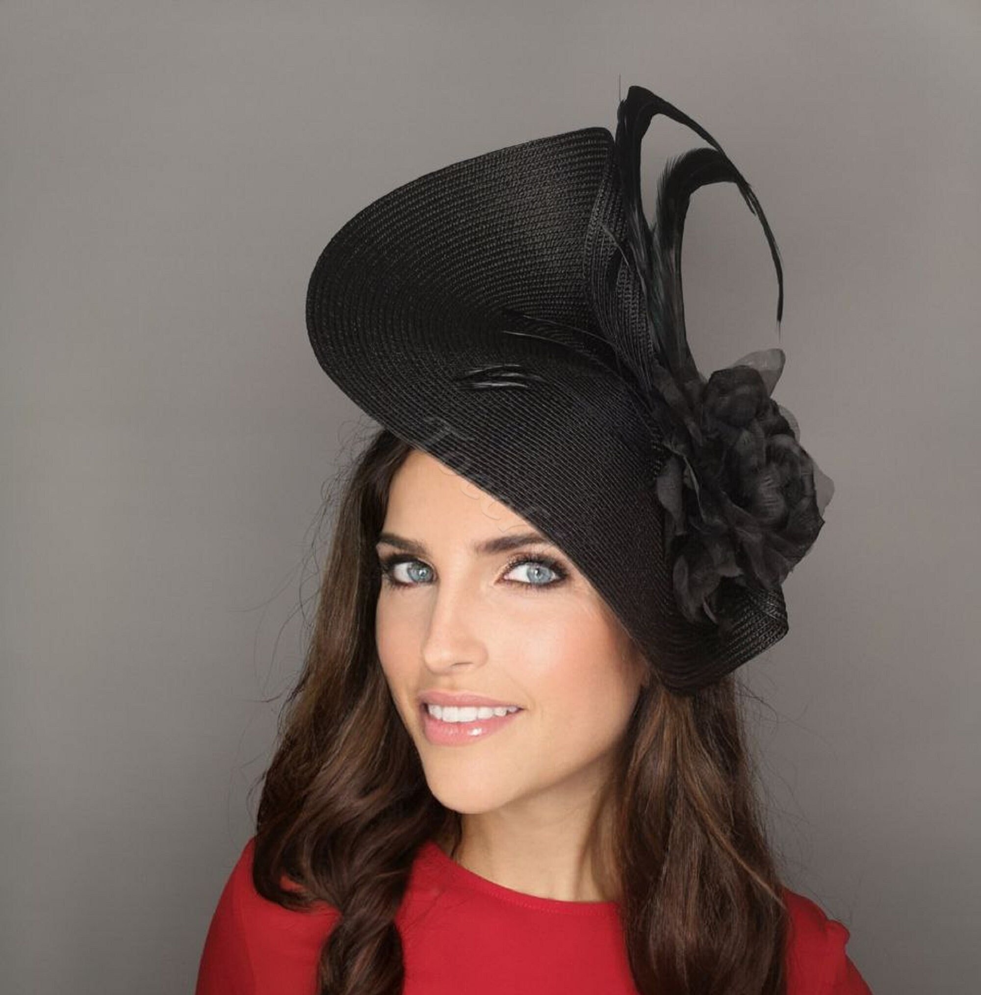 8882 Black Tea Party Hat Fascinator With Veil Feather Headpiece Derby Gorgeous Derby Hat, Elegant Fascinator Hat, Black Cream  main image 3
