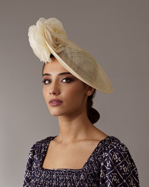 Cream Wedding Saucer Hat With Flowers - Ivory Royal Ascot  display picture 2
