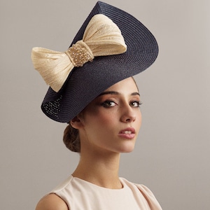 Woman Navy blue wedding fascinator, Melbourne cup hat, mother of the groom hat, Tea Party hat with a bow, Ascot races ladies hat blue large image 2