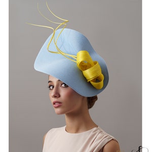 Pale blue Ascot hat, Light blue and Yellow fascinator, Yellow Kentucky derby hat, Feathers wedding hat,Light blue cocktail hat for the races