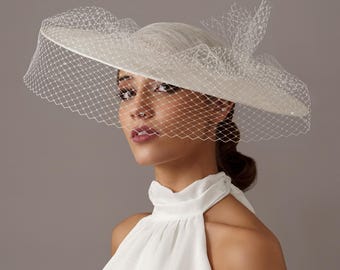 White Bride wedding hat with veil, white Kentucky derby hat for women, Royal Ascot hat white, brides veil hat, bridal veil hat with crystals