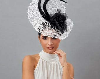 Ladies Royal Ascot races fascinator hat white and Black - Kentucky derby hat - white fascinator feathers - wedding hat - White cocktail hat