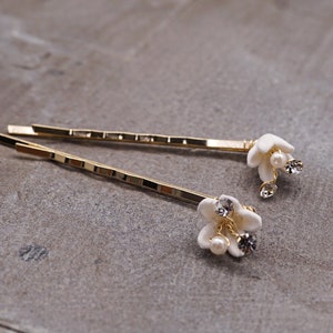 2 PC Gold Porcelain Flower Bridal Hair Pin Pin, Flower Wedding Hair Pin, Wedding Hair Accessory, Bridesmaids Hair Pin Gift UP1461