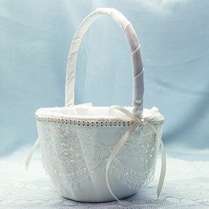 Ivory Lace Flower Girl Basket, Wedding Basket, Ring Bearer Pillow Set - H700