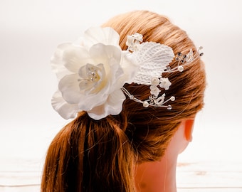 Ivory Flower Hair Comb, Flower Bridal Hair Piece, Bridal Fascinator, Wedding Hair Accessory, Bridesmaids Hair Piece Gift UC8152