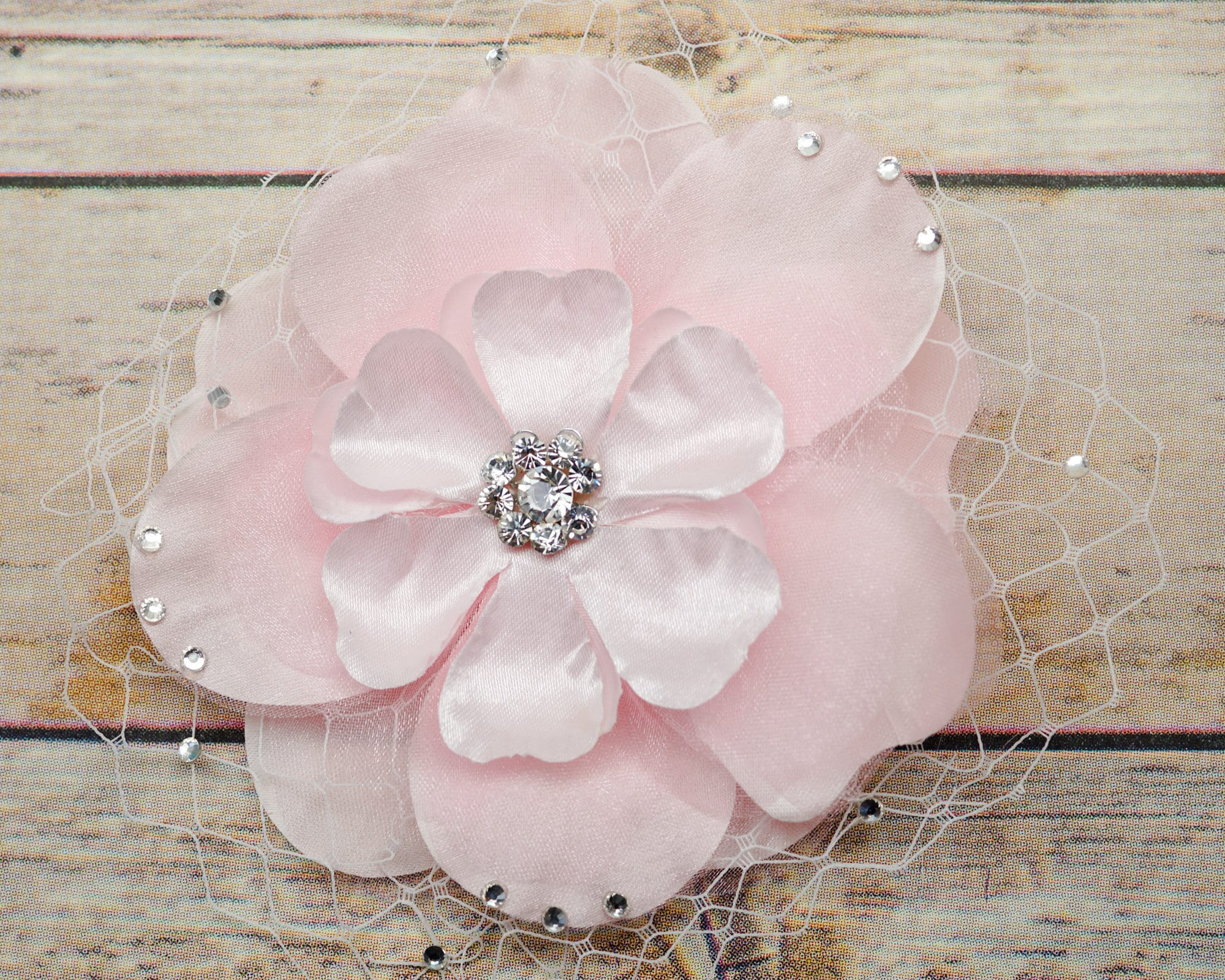 Pink Flower Hair Clip With White Fishnet, Bridal Fascinator  display picture 2