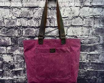 Everyday Tote BERRY, Waxed Canvas and Leather, Hand made in BC, Canada