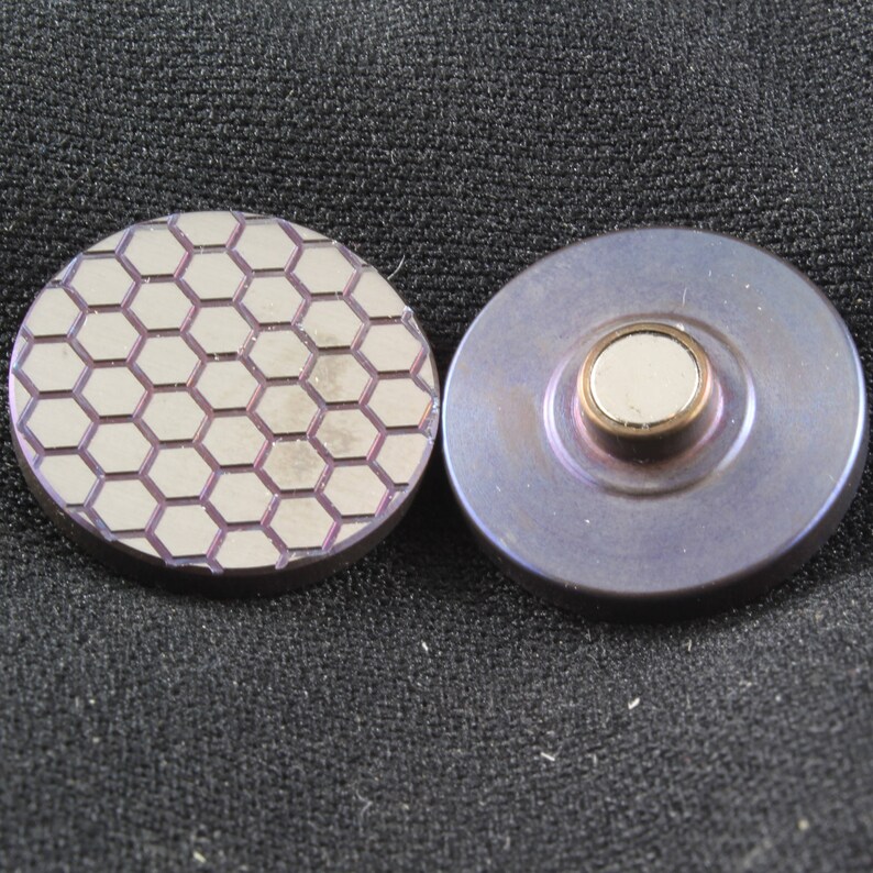 fidget spinner buttons