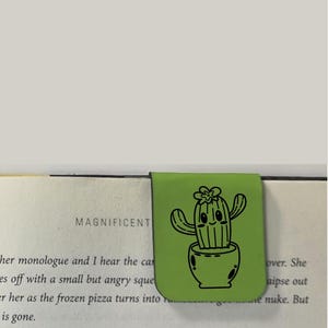 Cactus - Bookmark | Magnetic | Engraved Leatherette