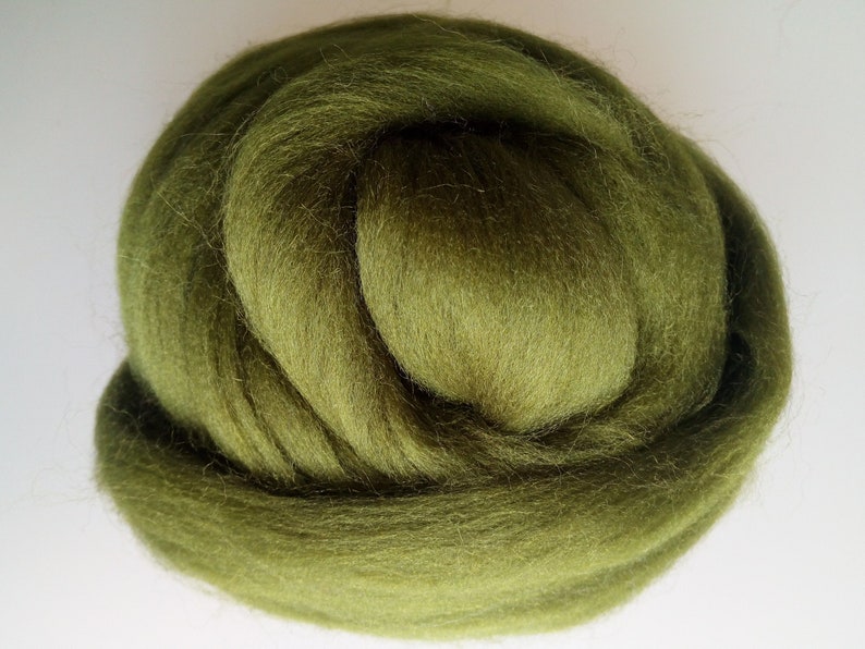 Olive Green 100 Merino Wool Tops Roving Felting Spinning Etsy