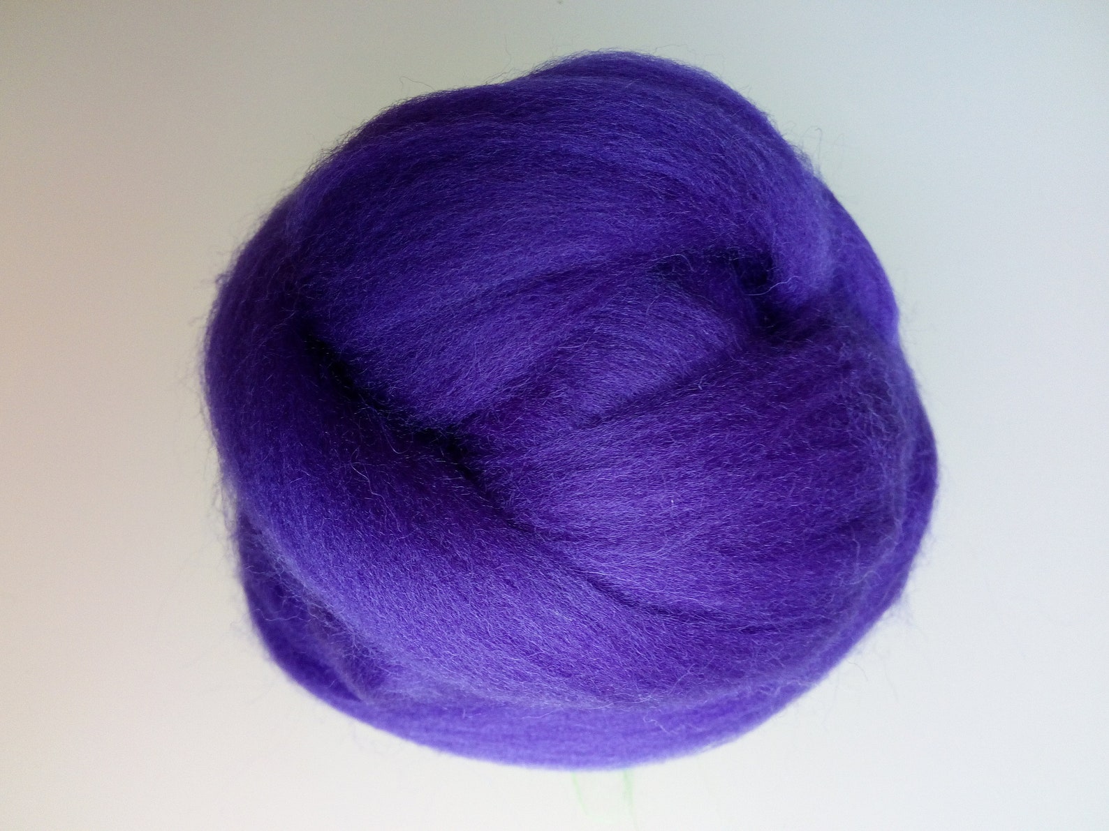 Purple 100 Merino Wool Tops Roving Felting Giant Chunky Etsy