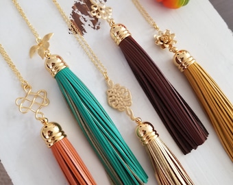 Collier de pompons. Collier Long, Collier Pompon en cuir. Collier Long Pompon. Boho Tassel Bijoux. Cadeaux de Saint-Valentin pour elle