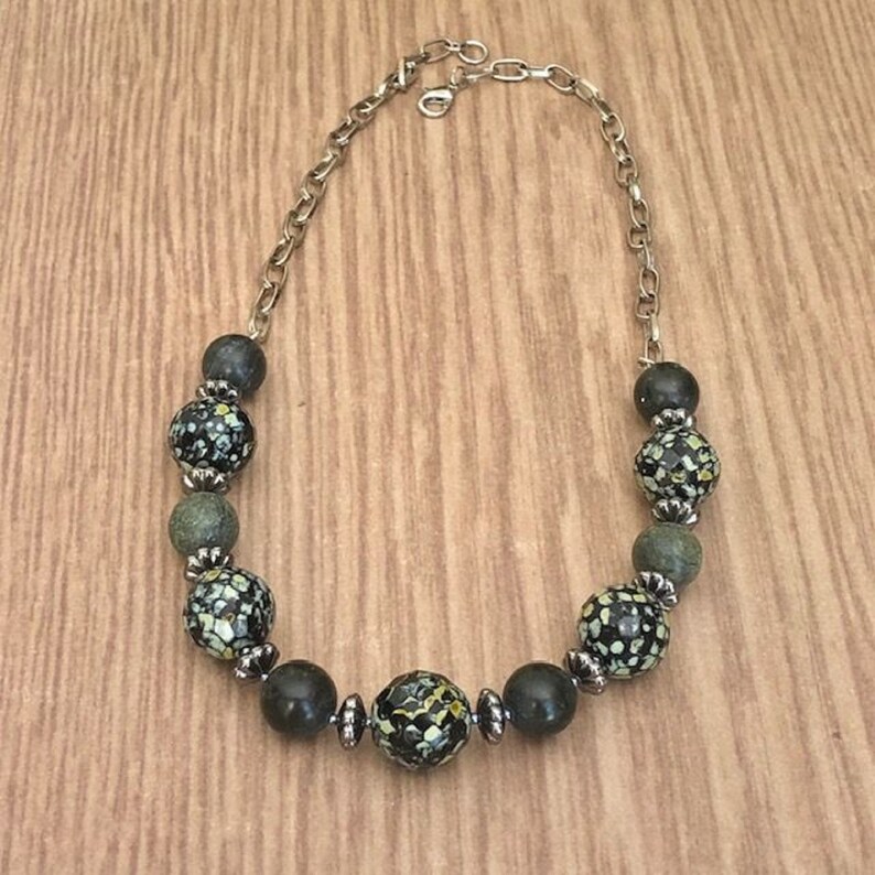 big green beads necklace