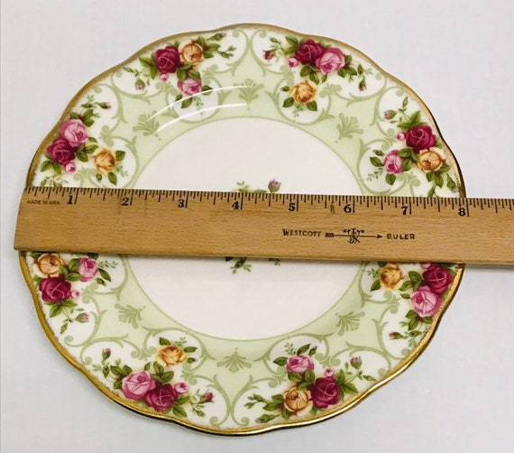 ❤❤RARE ROYAL ALBERT OLD COUNTRY ROSES SCULPTURAL DINNER SALAD DESERT 9/" PLATE ❤❤
