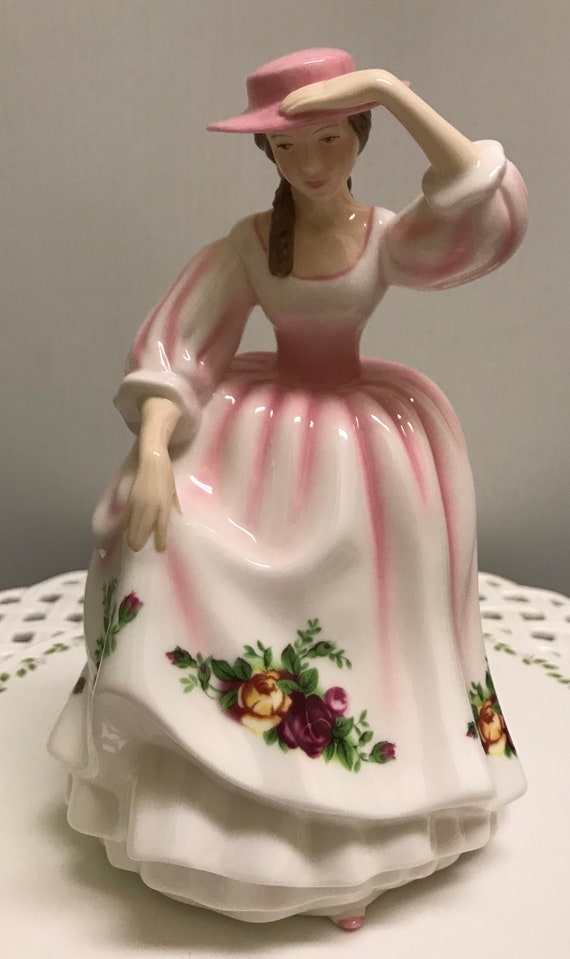 Royal Doulton-Royal Albert Old Country Roses 12-Piece Set, Service for 4 by Porcelain Royal Albert New Country Roses Dinner Set Tea Set Royal