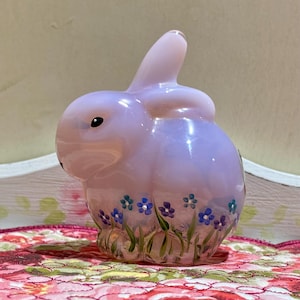 Rare HP Fenton Art Glass Hand-painted Pink White Chubby Bunny Rabbit Flower Floral Rose Animal Figure Figurine Easter Holiday Gift